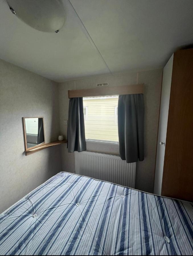 4 Berth Lido Beach Prestatyn Eksteriør billede