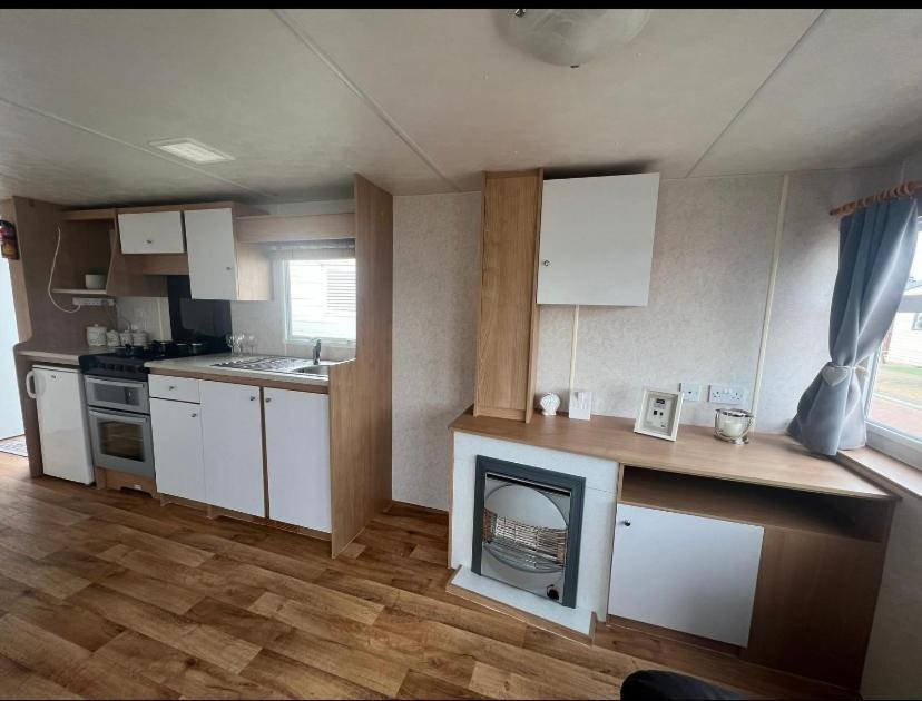 4 Berth Lido Beach Prestatyn Eksteriør billede